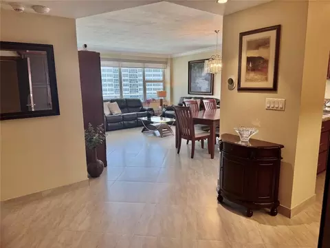 3300 NE 36th #1122, Fort Lauderdale, FL 33308