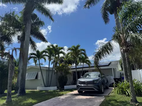 3548 SW 13th, Fort Lauderdale, FL 33312