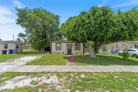 1558 NW 3rd, Pompano Beach, FL 33060