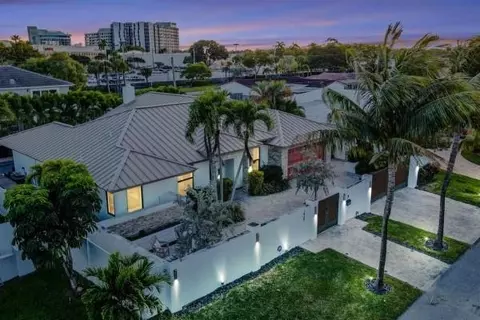 2460 NE 36th St, Fort Lauderdale, FL 33308