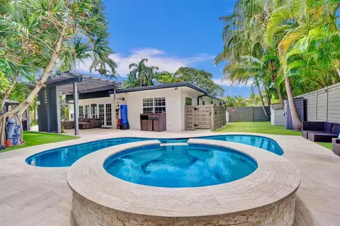 1514 Middle Riv, Fort Lauderdale, FL 33304