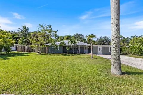 333 SW Sw Mnr, Stuart, FL 34994