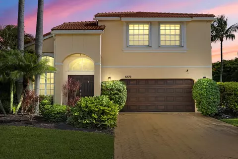 6570 Waverly Ln, Lake Worth, FL 33467
