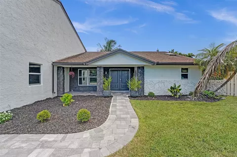 13840 Roanoke, Davie, FL 33325