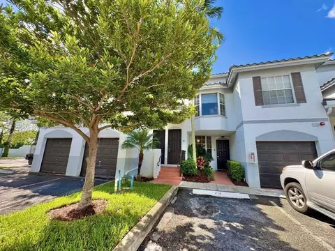 735 SW 148th #1704, Davie, FL 33325