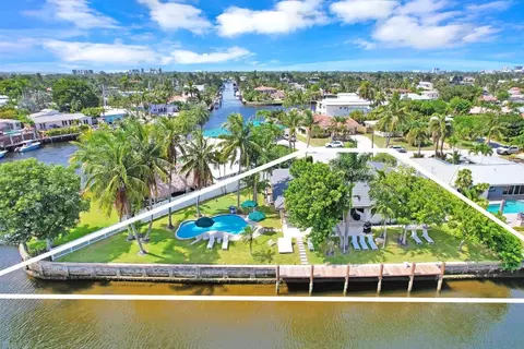 570 SE 11, Pompano Beach, FL 33060
