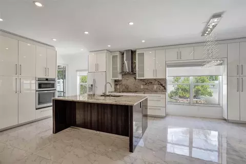 4053 NW 61st, Coral Springs, FL 33067