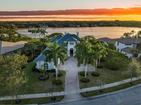 3111 Lake Ridge Ln, Weston, FL 33332