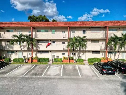 8980 S Hollybrook Blvd #204, Pembroke Pines, FL 33025