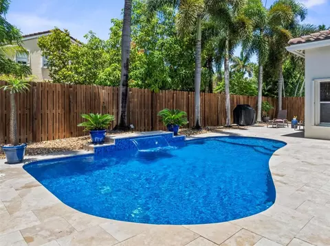 19123 NW 23rd, Pembroke Pines, FL 33029