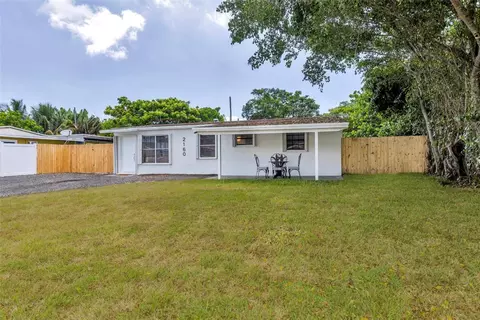 2160 NE 2nd, Pompano Beach, FL 33060