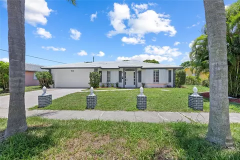 612 Clear Lk, West Palm Beach, FL 33401