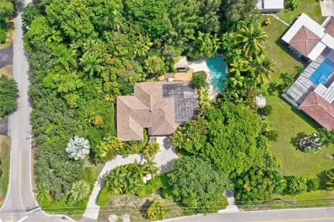 5900 Cypress, Plantation, FL 33317