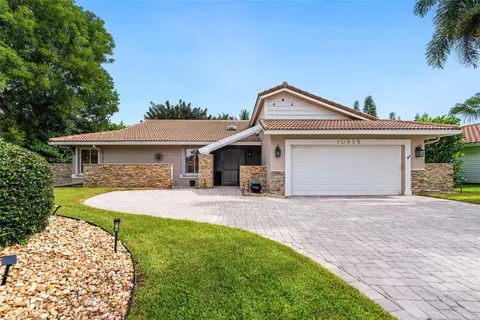 10939 NW 9th, Coral Springs, FL 33071