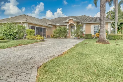 422 NW Dover, Port Saint Lucie, FL 34983