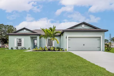 3725 SW Manak St, Port Saint Lucie, FL 34953