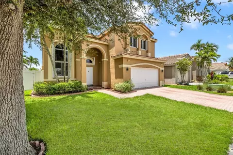 10714 SW 17th, Davie, FL 33324