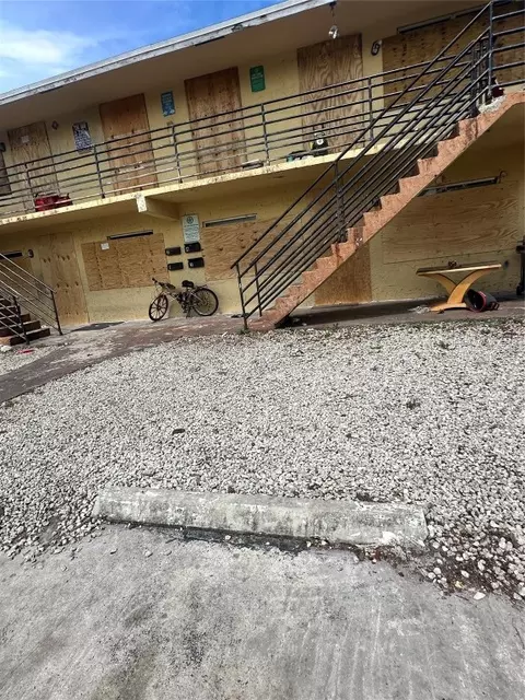 712 NW 5th, Pompano Beach, FL 33060