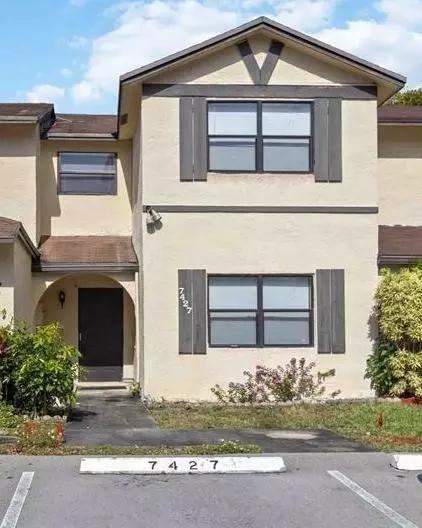 7427 NW 34th #7427, Lauderhill, FL 33319