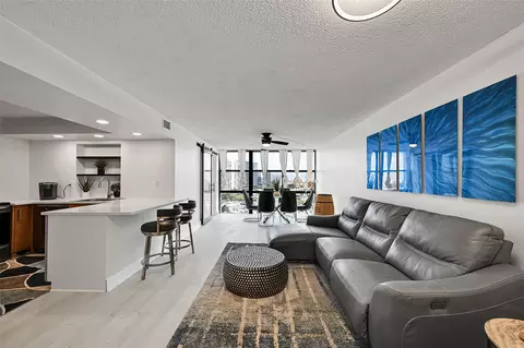 800 Parkview #1001, Hallandale Beach, FL 33009