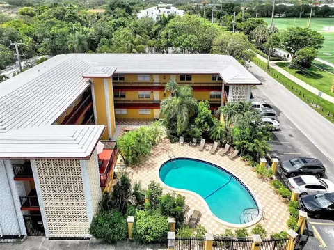 744 NE 14th Ave #4, Fort Lauderdale, FL 33304