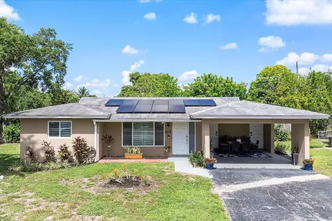 2017 NW 10th Ave, Fort Lauderdale, FL 33311
