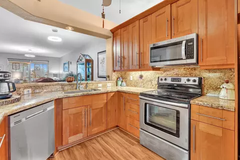 7727 Southampton Ter #202, Tamarac, FL 33321