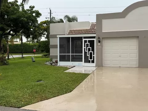 9245 Flynn Cir #8, Boca Raton, FL 33496