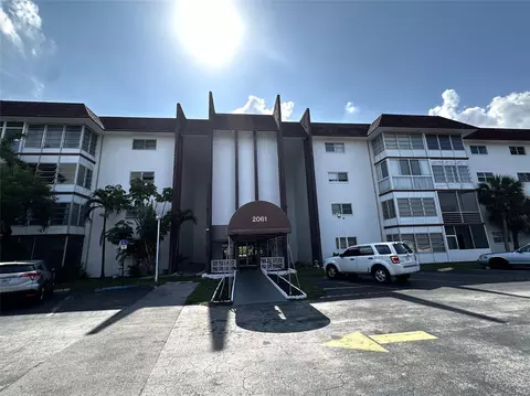 2061 NW 47th Ter #414, Lauderhill, FL 33313