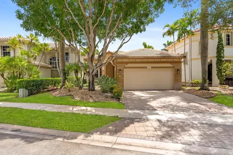5867 NW 125th Ter, Coral Springs, FL 33076