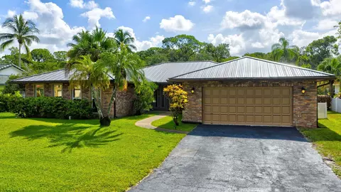 1733 NW 92 Way, Coral Springs, FL 33071