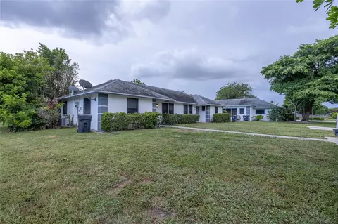 1382 Birkdale Dr, Wellington, FL 33414