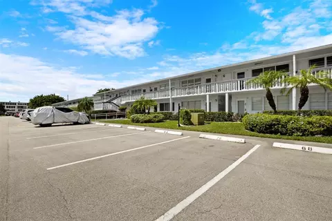 78 Oakridge G #78, Deerfield Beach, FL 33442