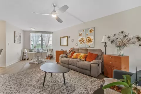 6911 Environ #5J, Lauderhill, FL 33319