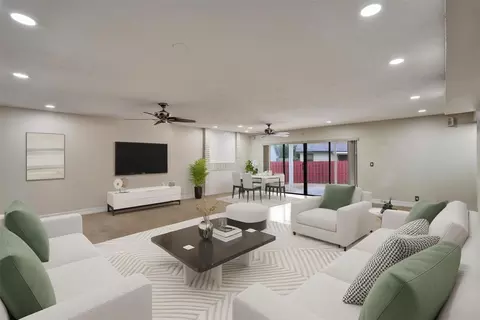 9444 NW 46th, Sunrise, FL 33351
