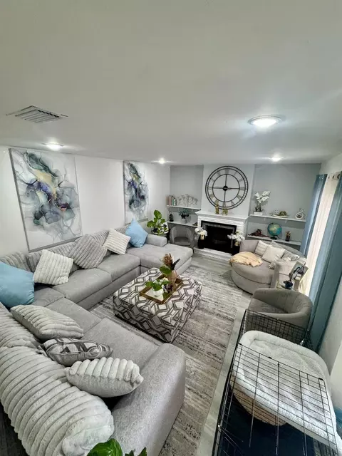 4631 Cherry Rd, West Palm Beach, FL 33417