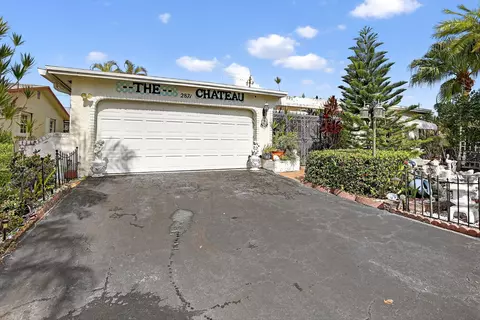 2871 NW 107 Ter, Sunrise, FL 33322