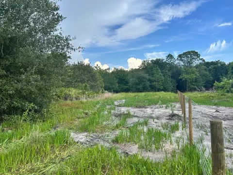 640 NE 144th Dr, Okeechobee, FL 34972