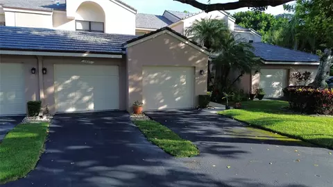 9807 NW 1st Ct #9807, Plantation, FL 33324