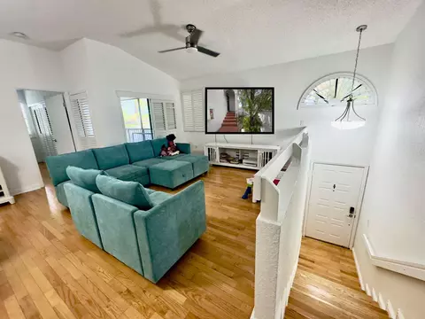12078 NW 11th St #12078, Pembroke Pines, FL 33026