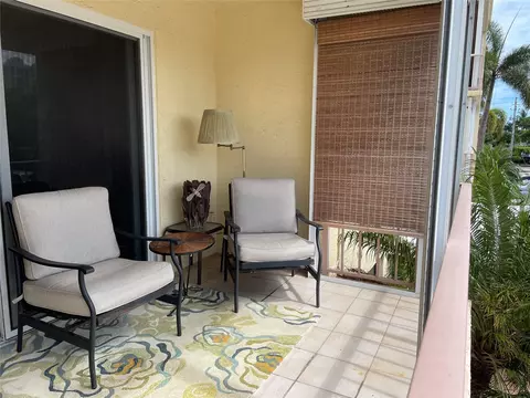 4629 Poinciana St #215, Lauderdale By The Sea, FL 33308