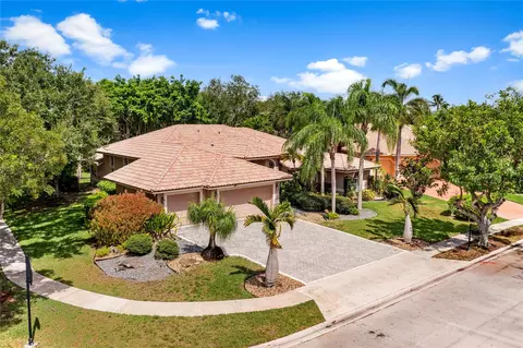 6567 NW 72nd Pl, Parkland, FL 33067