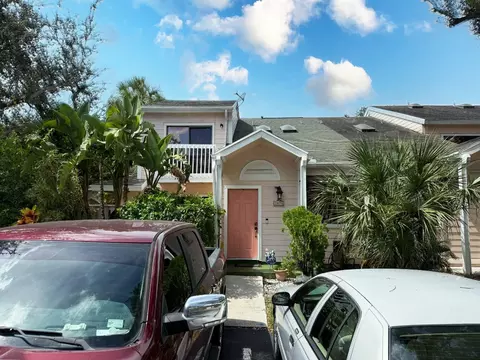 2024 Winners Cir #2024, North Lauderdale, FL 33068