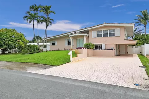 2542 Marathon, Fort Lauderdale, FL 33312