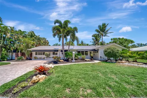 2524 NE 26th Ter, Fort Lauderdale, FL 33305