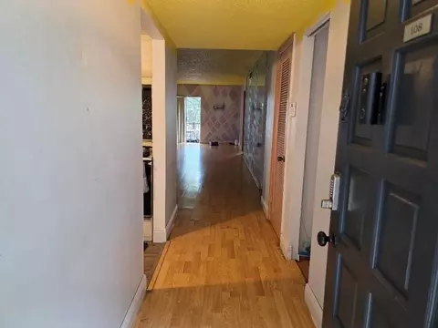 3360 E Spanish Moss #108, Lauderhill, FL 33319