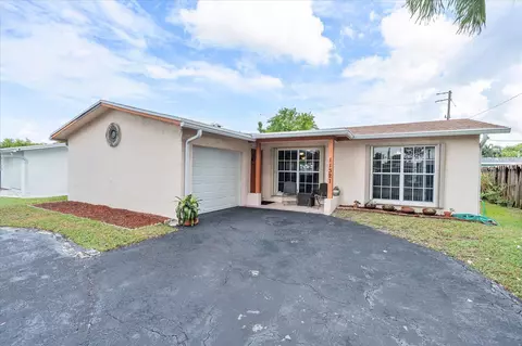 11321 NW 32nd Pl, Sunrise, FL 33323