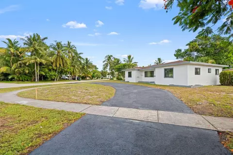 540 Evanston Cir, Fort Lauderdale, FL 33312