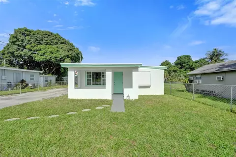 2055 NW 8th St, Pompano Beach, FL 33069