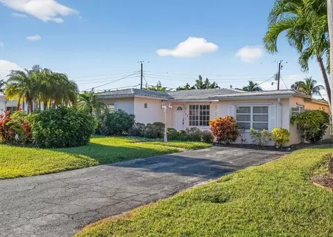124 Almar Dr, Wilton Manors, FL 33334